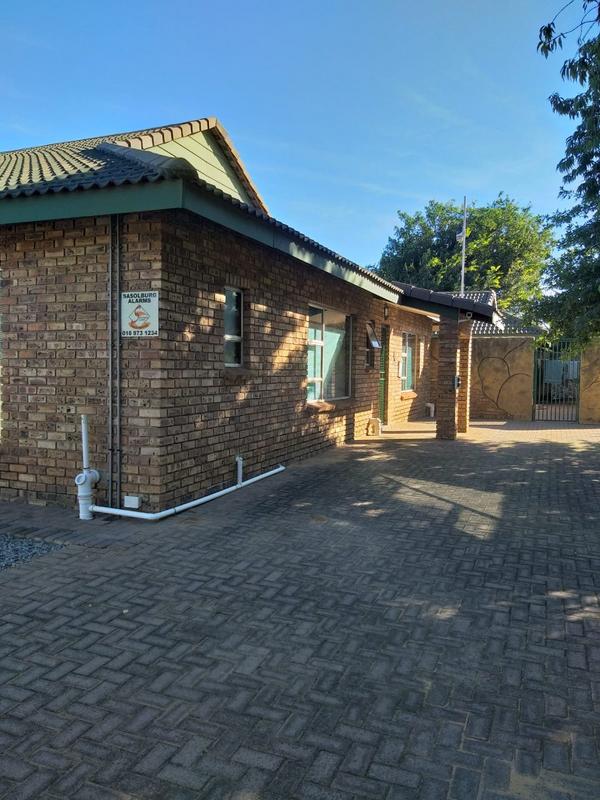 5 Bedroom Property for Sale in Vaalpark Free State